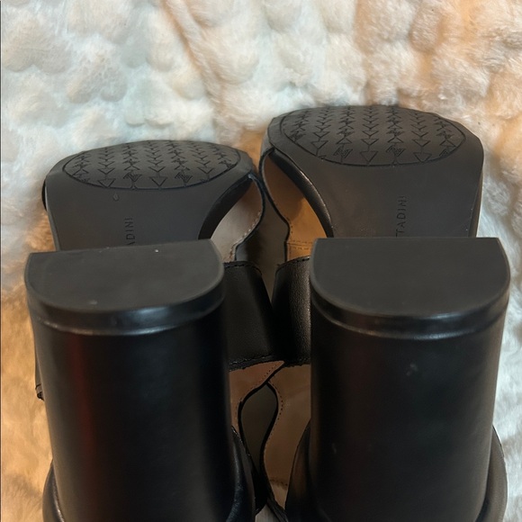 Adrienne Vittadini Black Cutout chunky block heels women’s size 9M - Picture 12 of 14